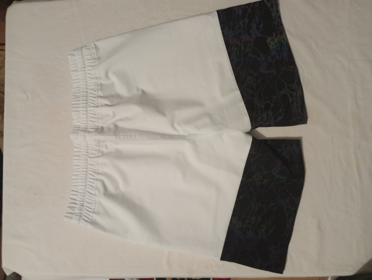 Short Sergio Helvetica BILSAR streetwear detail