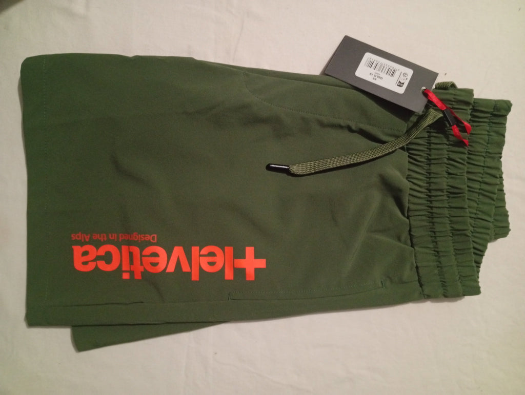 Short Oslo Helvetica BILSAR streetwear detail
