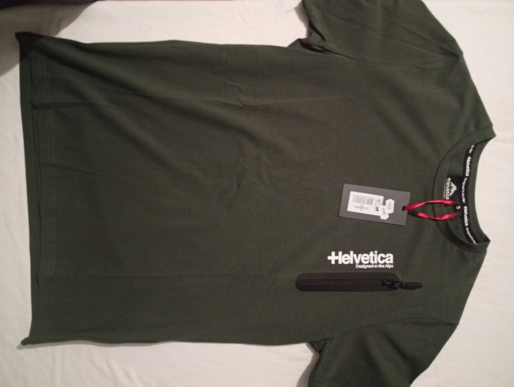  T-shirt Liverpool HELVETICA kaki posé à plat, vue de face avec poche zippée