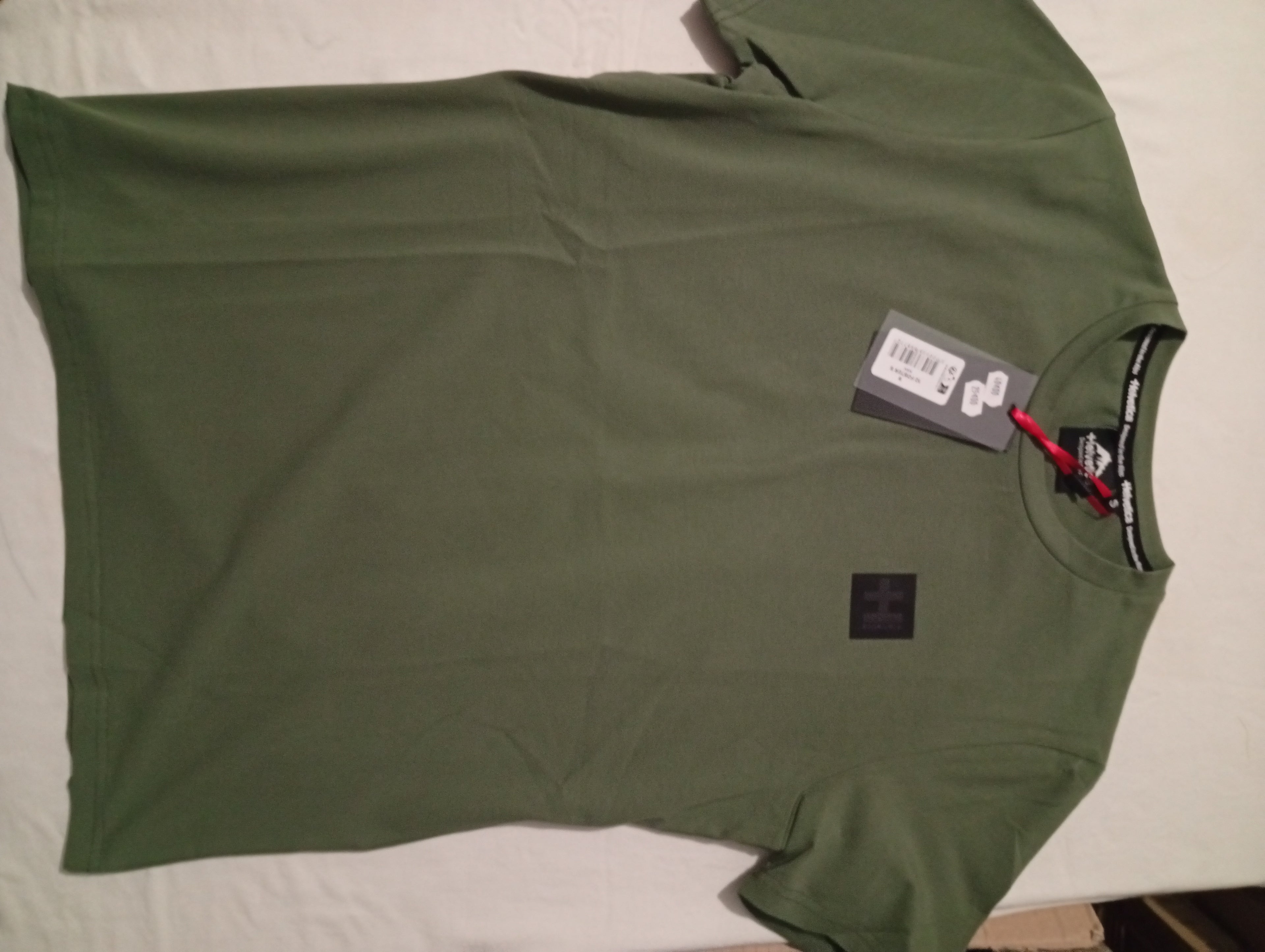 T-shirt manches courtes Helvetica FOSTER