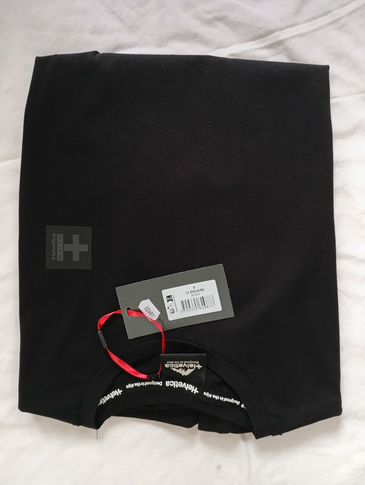 T-shirt Helvetica Square BILSAR streetwear detail