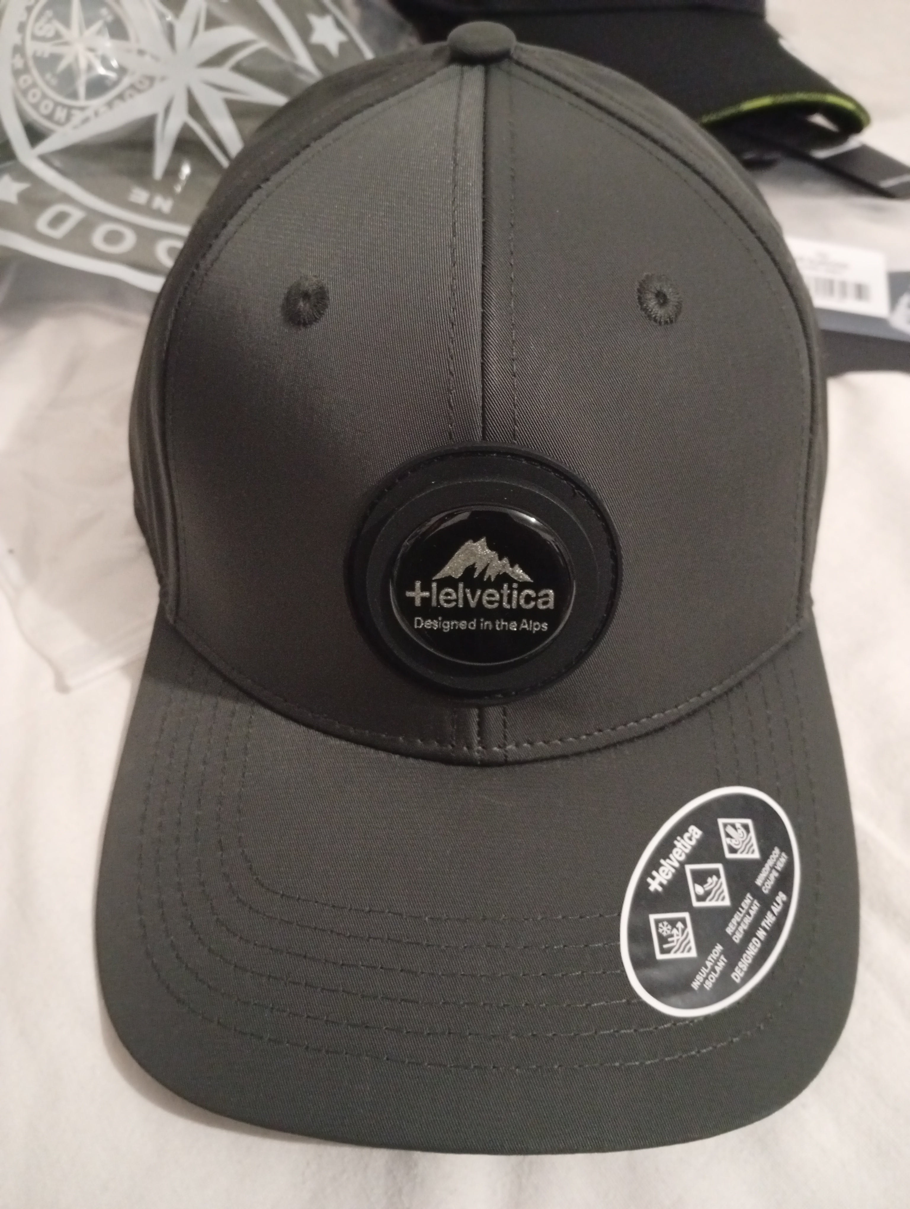 HELVETICA Ajaccio Cap