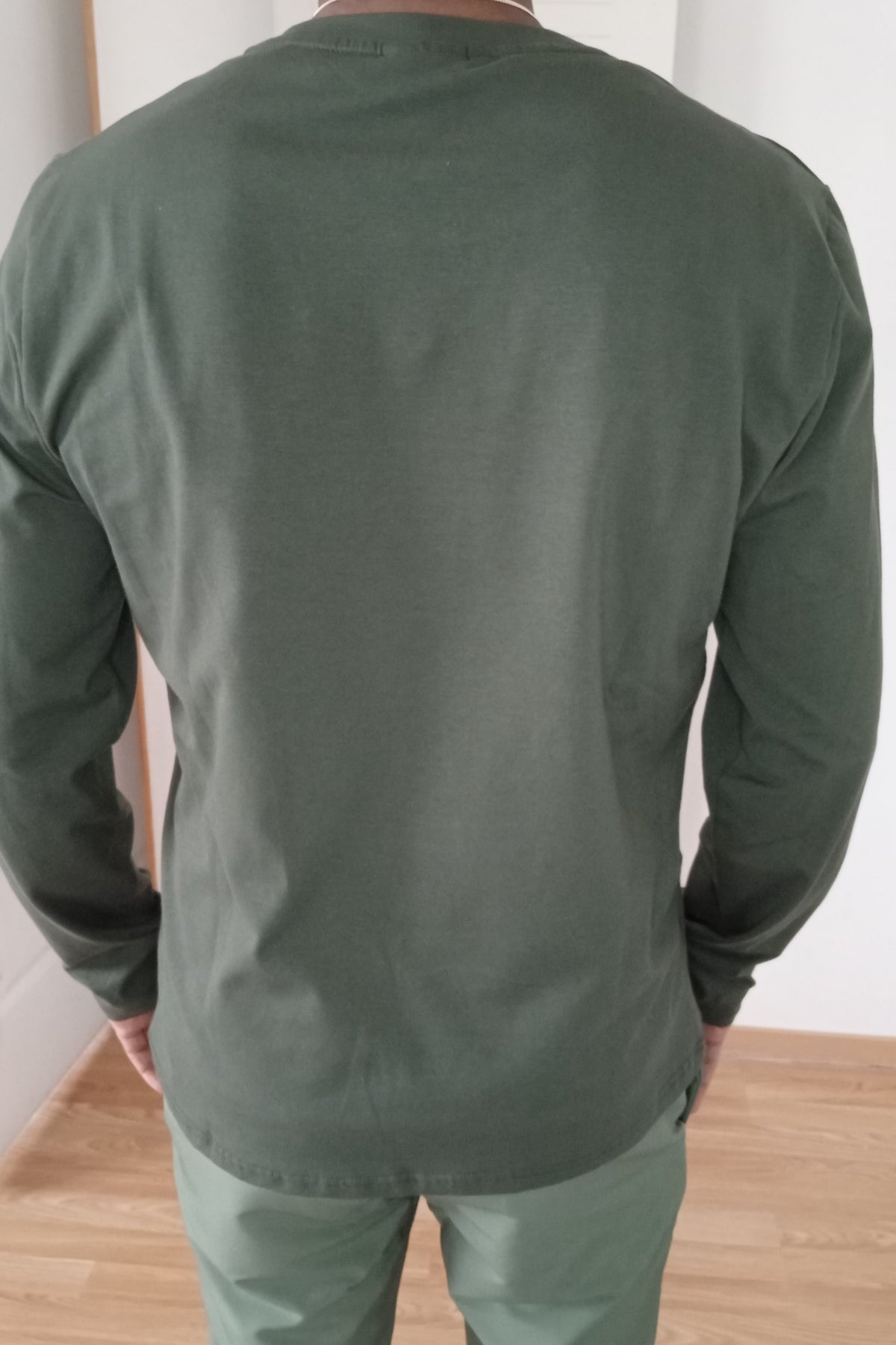 T-shirt Helvetica Foster BILSAR streetwear detail