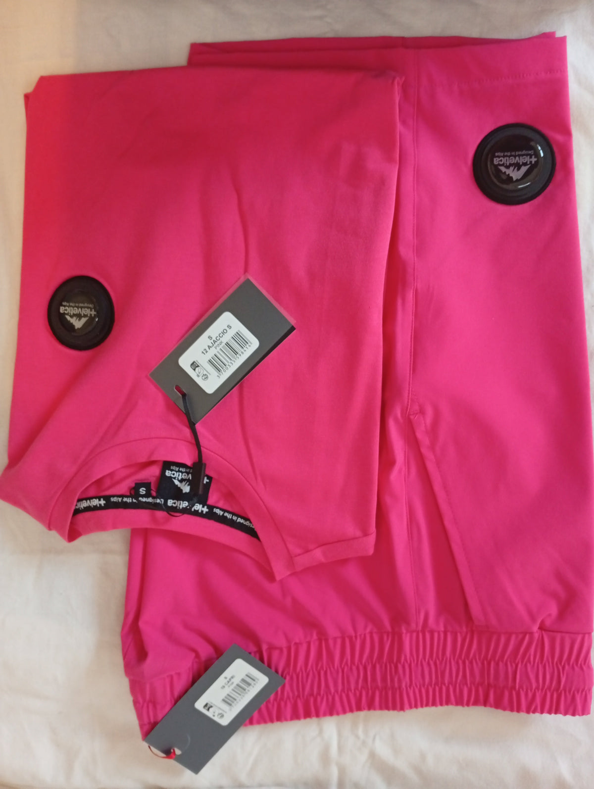 T-shirt short assorti Helvetica Ajaccio Capri BILSAR streetwear rose